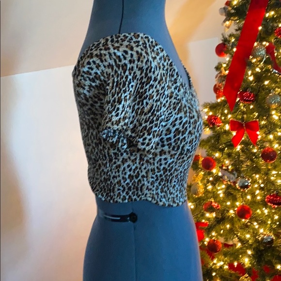 Leopard smocked crop top - Picture 4 of 6